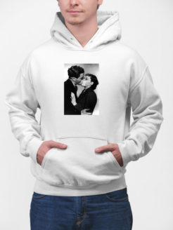 Para w maseczkach bluza z kapturem biała